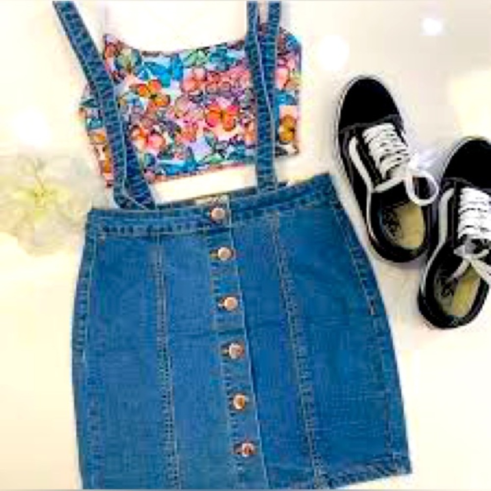 Denim BLVD Suspender Skirt/ Overall NWT Size Medium